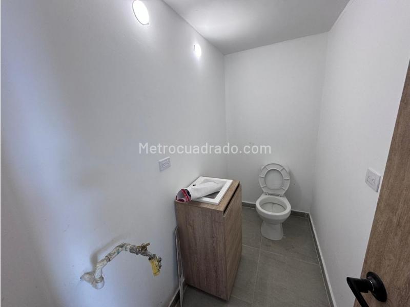 Local Comercial en Arriendo, Av 30 De Agosto, Pereira - Vista 5