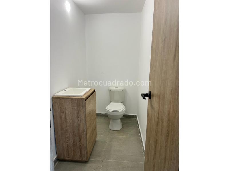 Local Comercial en Arriendo, El Viajero, Pereira - Más