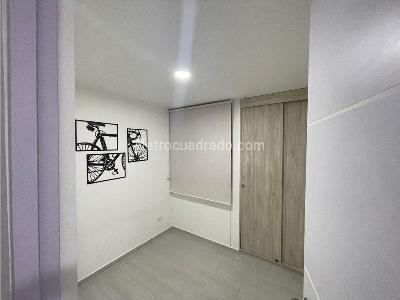 Apartamento de 3 alcobas en venta en El Viajero, Pereira, 48 m² · foto 9 de 10