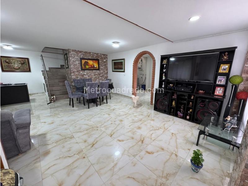 Casa – Dosquebradas, Av Simon Bolivar - Vista 5