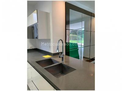 Casa de 4 alcobas en venta en Pueblito Cafetero, Pereira, 1780 m² · foto 7 de 12