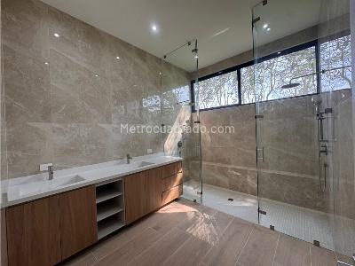 Casa de 3 alcobas en venta en Cerritos, Pereira, 1532 m² · foto 10 de 20