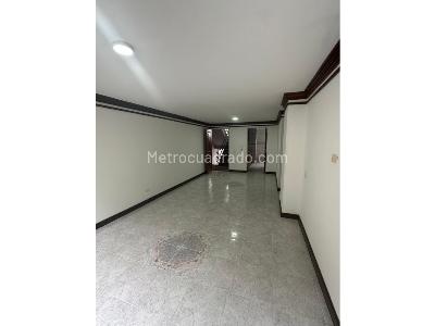 Apartamento en venta en Terminal, Pereira · foto 3 de 20