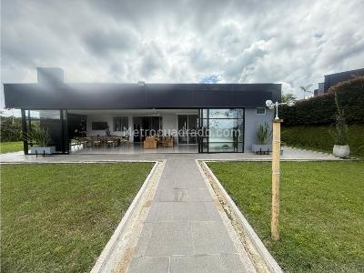 Casa en venta en Condina, Pereira · foto 2 de 20