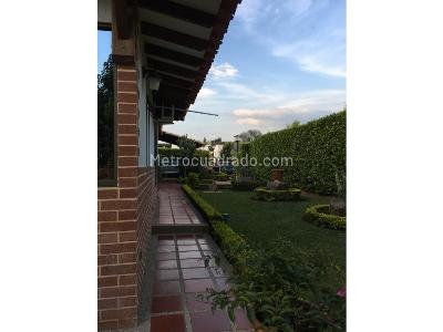 Casa de 3 alcobas en venta en Cerritos, Pereira, 410 m² · foto 7 de 20