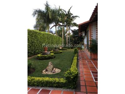 Casa de 3 alcobas en venta en Cerritos, Pereira, 410 m² · foto 16 de 20