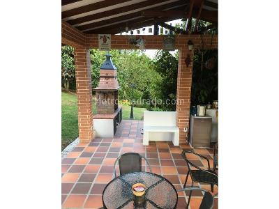 Casa de 3 alcobas en venta en Cerritos, Pereira, 410 m² · foto 17 de 20