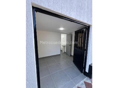 Apartamento en venta en Poblado, Pereira · foto 3 de 12