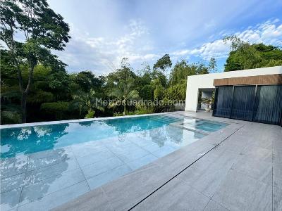 Casa de 5 alcobas en venta en Cerritos, Pereira, 2000 m² · foto 2 de 20