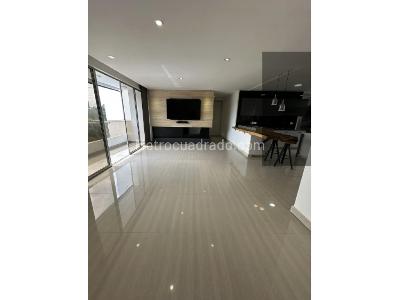 Apartamento en venta en Pinares, Pereira · foto 2 de 20