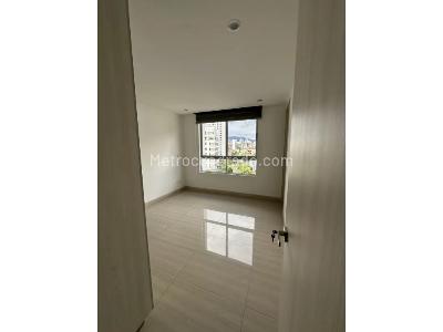 Apartamento en venta en Pinares, Pereira · foto 7 de 20