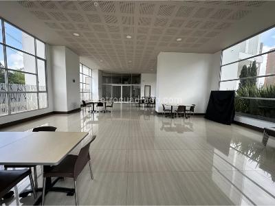 Apartamento en venta en Pinares, Pereira · foto 14 de 20