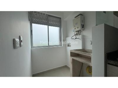 Apartamento en venta en Cerritos, Pereira · foto 2 de 9