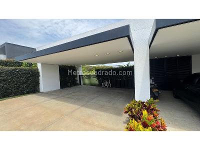 Casa de 4 alcobas en venta en Cerritos, Pereira, 296 m² · foto 14 de 16