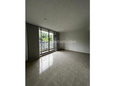 Apartamento de 3 alcobas en venta en Poblado, Pereira, 72 m² · foto 5 de 12