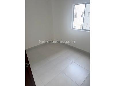Apartamento en venta en Av 30 De Agosto, Pereira · foto 9 de 13