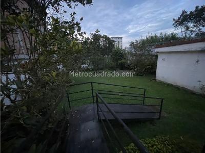 Casa de 5 alcobas en venta en Alamos, Pereira, 602 m² · foto 12 de 20
