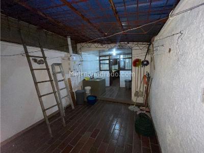 Casa de 5 alcobas en venta en Alamos, Pereira, 602 m² · foto 13 de 20
