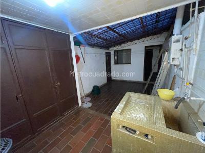 Casa de 5 alcobas en venta en Alamos, Pereira, 602 m² · foto 17 de 20