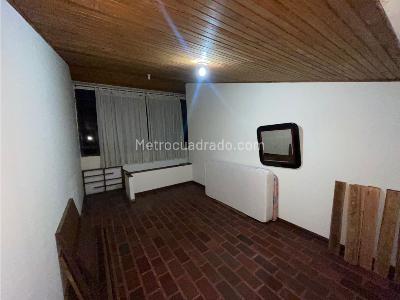 Casa de 5 alcobas en venta en Alamos, Pereira, 602 m² · foto 5 de 20