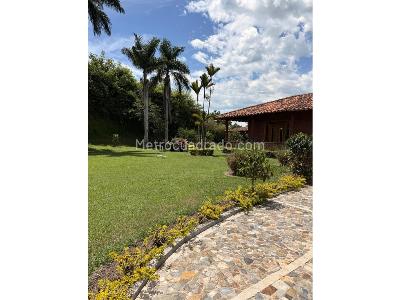 Casa de 5 alcobas en venta en Cerritos, Pereira, 900 m² · foto 5 de 20