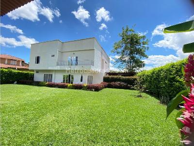 Casa de 5 alcobas en venta en La Tebaida, Armenia, 430 m² · foto 4 de 20