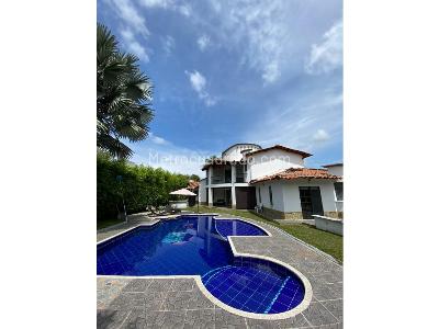 Casa de 4 alcobas en venta en Cerritos, Pereira, 1050 m² · foto 10 de 20