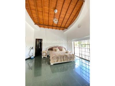 Casa de 4 alcobas en venta en Cerritos, Pereira, 1050 m² · foto 16 de 20