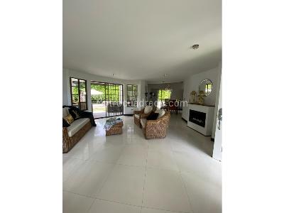 Casa de 4 alcobas en venta en Cerritos, Pereira, 1050 m² · foto 18 de 20