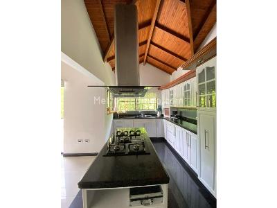 Casa de 4 alcobas en venta en Cerritos, Pereira, 1050 m² · foto 19 de 20