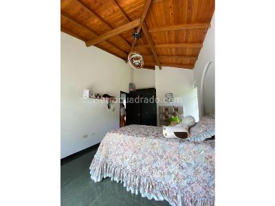 Casa de 4 alcobas en venta en Cerritos, Pereira, 1050 m² · foto 5 de 20