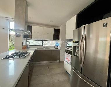 Casa de 3 alcobas en venta en Cajicá, 152 m² · foto 9 de 20