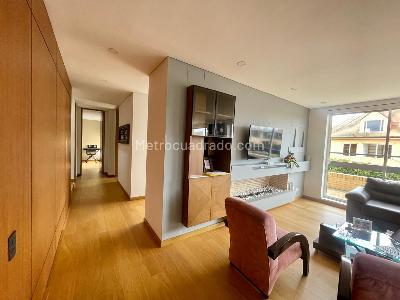 Casa de 4 alcobas en venta en Portales De Chia, Chía, 269 m² · foto 2 de 20