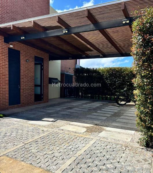 Casa – Cajicá, Calahorra - Más