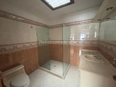 Casa de 5 alcobas en venta en La Campiña, Cali, 430 m² · foto 9 de 20