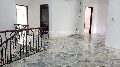 Casa de 5 alcobas en venta en La Campiña, Cali, 430 m² · foto 12 de 20