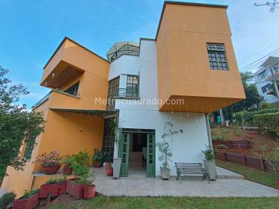Casa de 4 alcobas en venta en Bella Suiza Alta, Cali, 1759 m² · foto 2 de 20