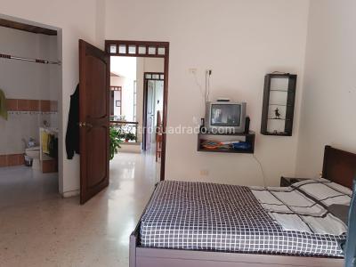Casa de 4 alcobas en venta en Bella Suiza Alta, Cali, 1759 m² · foto 17 de 20