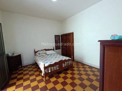 Casa de 5 alcobas en venta en Obrero, Palmira, 391 m² · foto 10 de 20