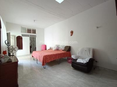 Casa de 5 alcobas en venta en Obrero, Palmira, 391 m² · foto 12 de 20