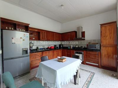 Casa de 5 alcobas en venta en Obrero, Palmira, 391 m² · foto 6 de 20