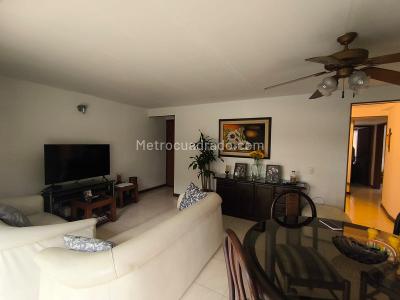 Apartamento de 3 alcobas en venta en La Hacienda, Cali, 89 m² · foto 4 de 18