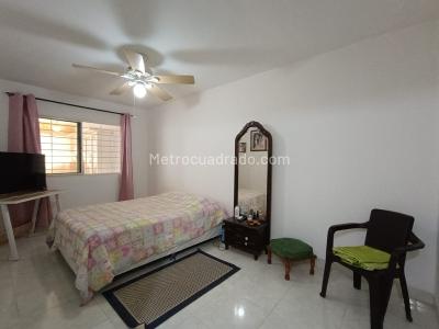 Casa de 5 alcobas en venta en Vipasa, Cali, 414 m² · foto 10 de 20