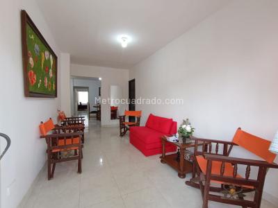 Casa de 5 alcobas en venta en Vipasa, Cali, 414 m² · foto 3 de 20