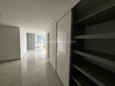 Apartamento de 3 alcobas en venta en Versalles, Cali, 245 m² · foto 11 de 20