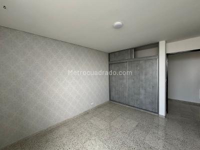 Apartamento de 3 alcobas en venta en Versalles, Cali, 245 m² · foto 17 de 20