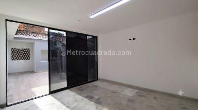 Casa en arriendo en El Limonar, Cali · foto 3 de 13