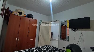 Casa de 5 alcobas en venta en Carlos Lleras Restrepo, Cali, 180 m² · foto 5 de 18