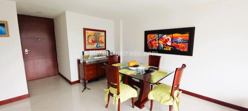 Apartment in Bogotá, Prados de La Calleja, Localidad Usaquén - Más