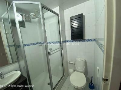 Apartaestudio en arriendo en Marly, Bogotá · foto 16 de 18
